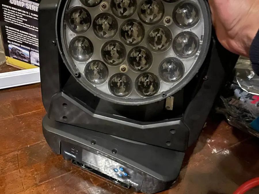 Varytec XHERO სცენის სანათის კორპუსის რგოლი: სანათი გატეხილი რგოლით